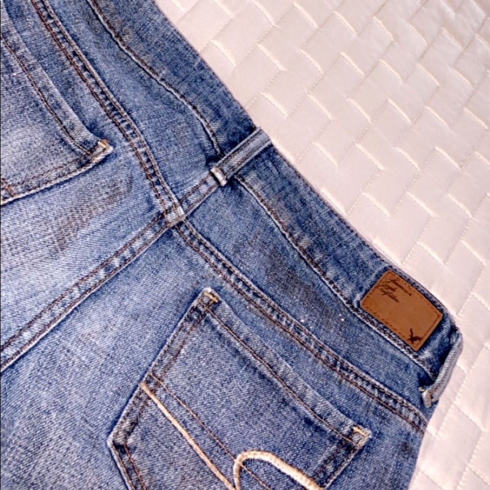 Sparkly American Eagle jean short shorts